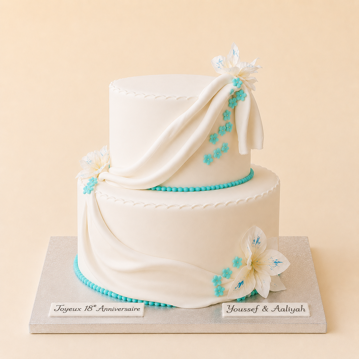 Gâteau Bleu et Blanc Drapé