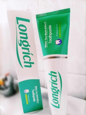 Pâte dentifrice 