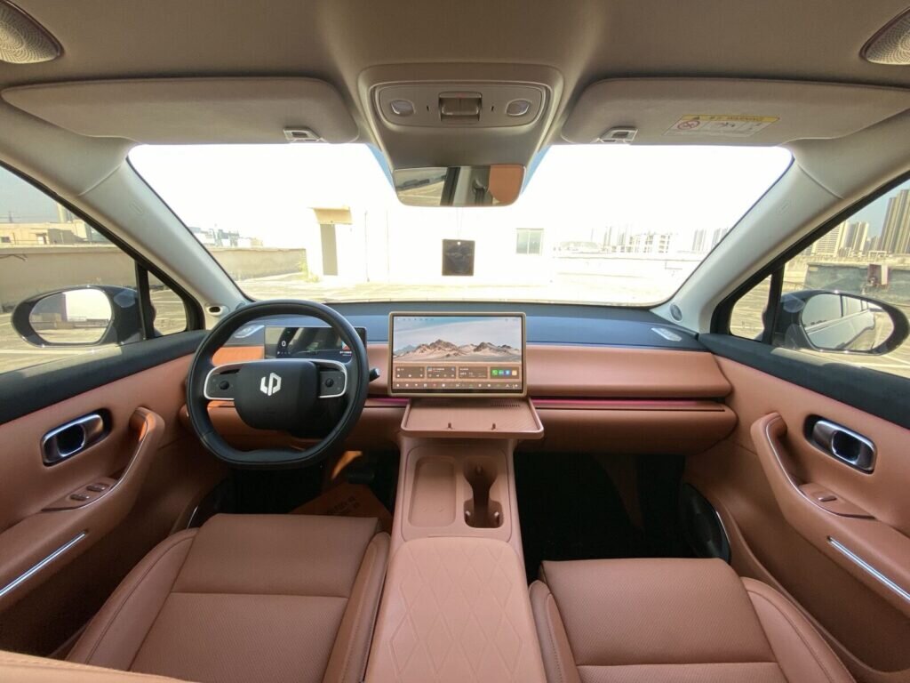 🚙 2024 Leapmotor C16 – SUV ÉLECTRIQUE & TECHNOLOGIQUE