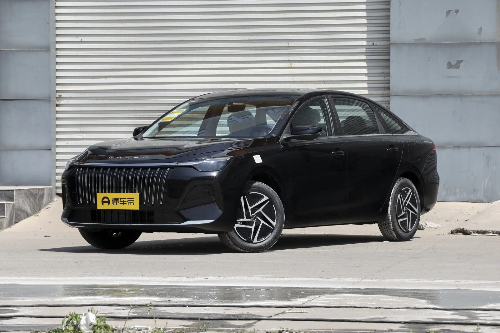 ROEWE Premium 1.5L – 2026