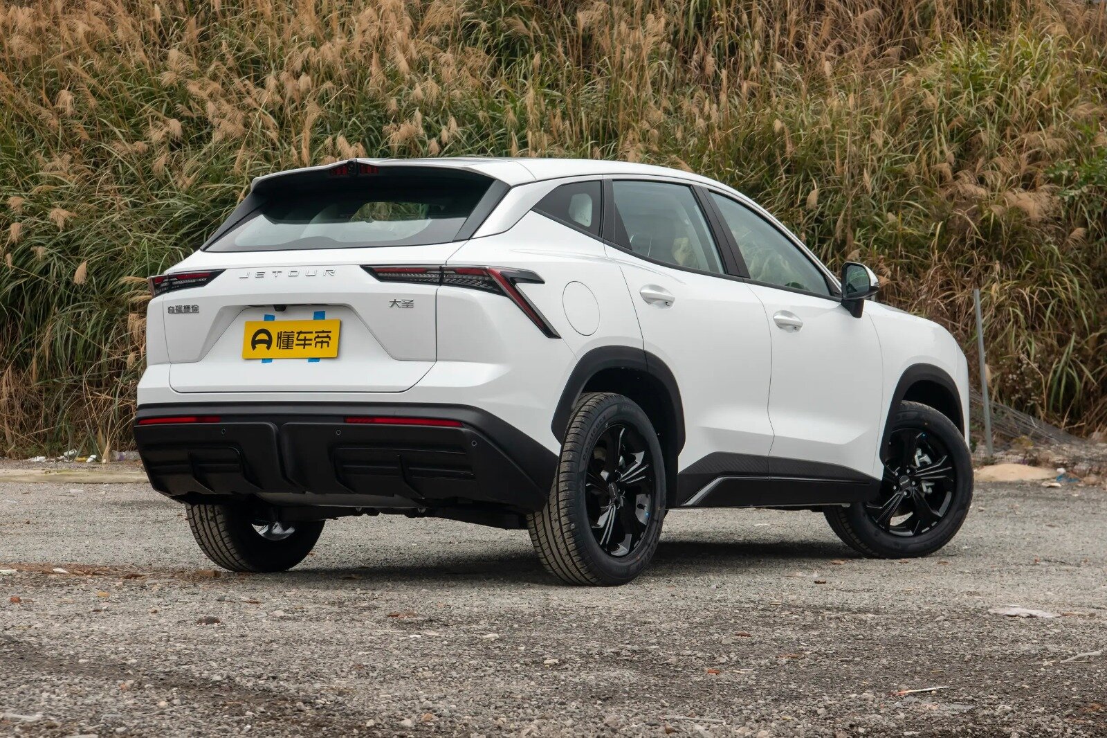 JETOUR DASHENG 2026 – YOUTH EDITION 1.5T DCT LUXURY EDITION