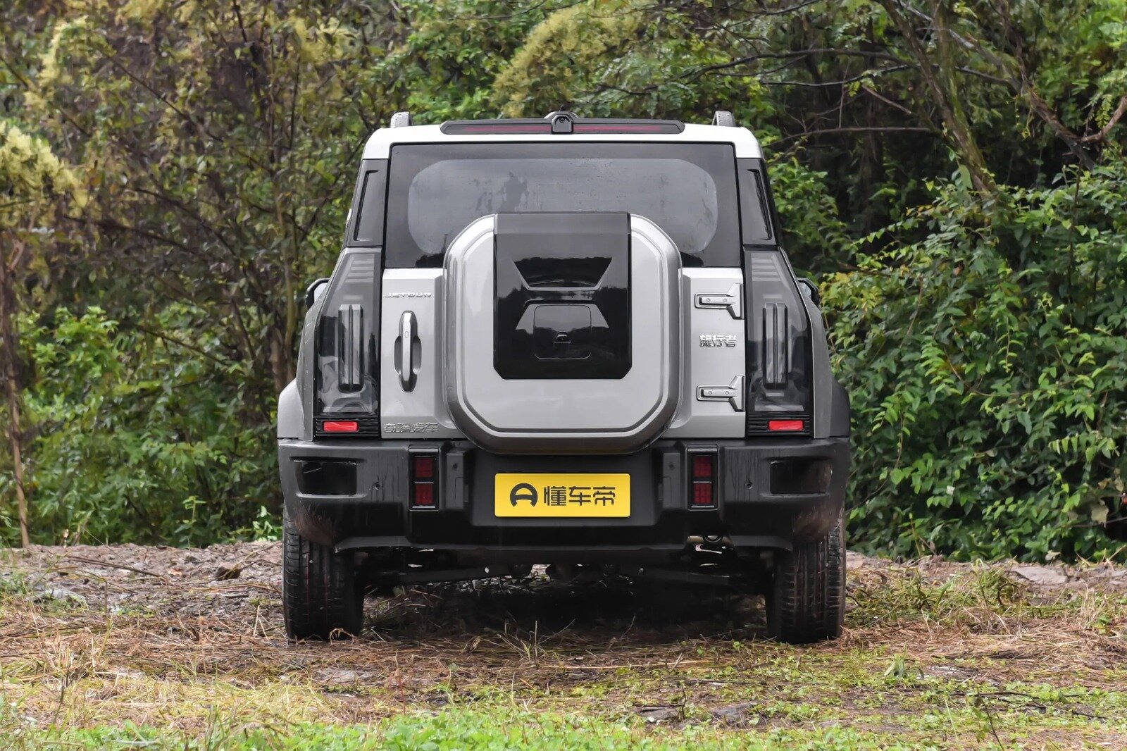 🚙 JETOUR TRAVELER 2026 – 1.5TD EXPLORER