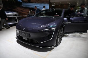  AVATR 12 EV ROYAL THEATRE EDITION— Berline Grand Coupé Premium
